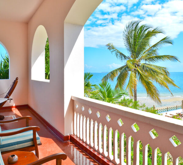 7 Days Bwindi Gorillas & Zanzibar Holiday