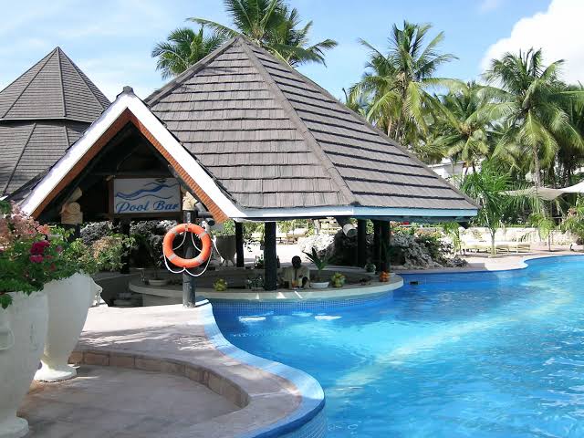 Diani Reef Beach Resort & Spa